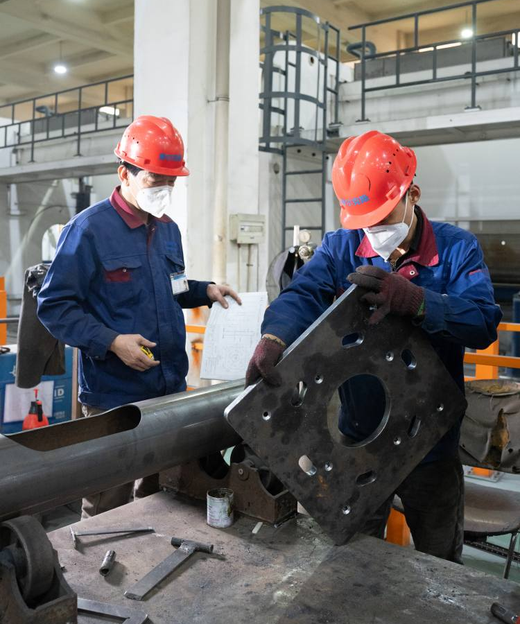 choose Morelux as your steel poles manufacturer 1