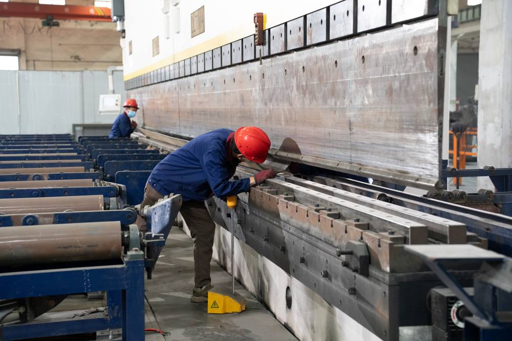 MORELUX high-efficiency steel pole production line